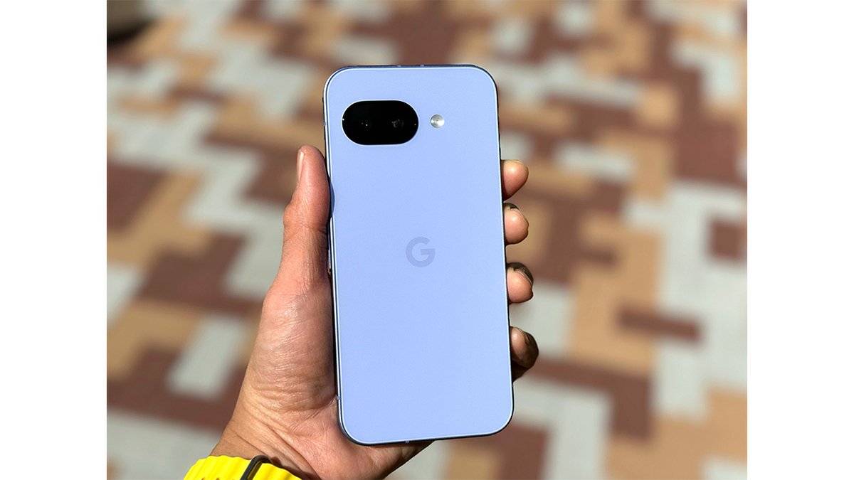 ASCII.jp：上位モデルと同じCPUとAIで超強まった「Google Pixel 9a」は